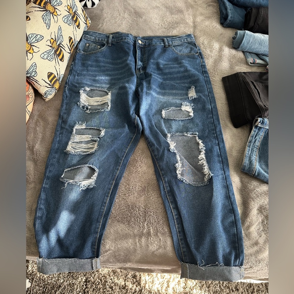 Distressed jeans 2XL